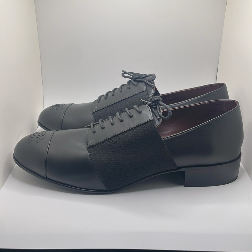 CHANEL Uniform Lace-up Oxfords - Picture 2 of 15